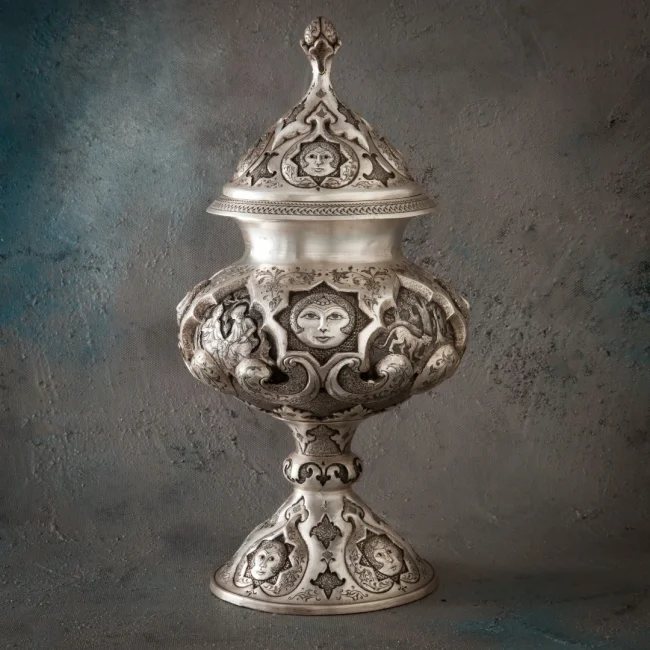 شکلات خوری پایه دار